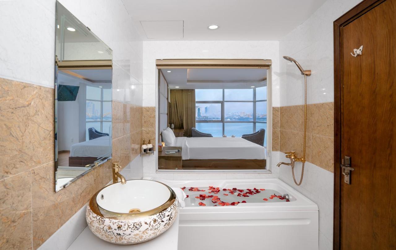 Hanz Pariat Riverside Da Nang Hotel 외부 사진