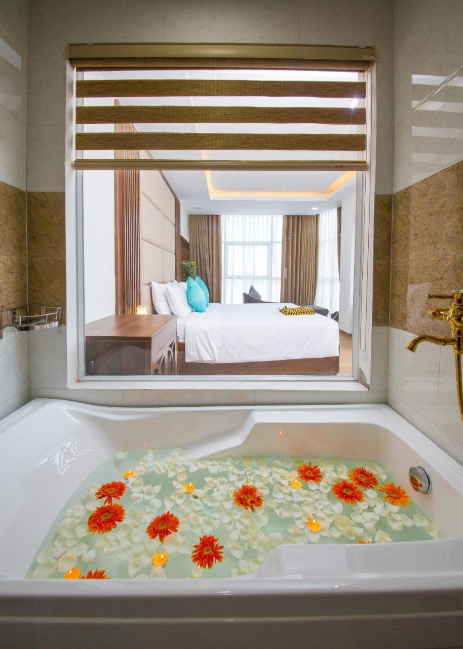 Hanz Pariat Riverside Da Nang Hotel 외부 사진